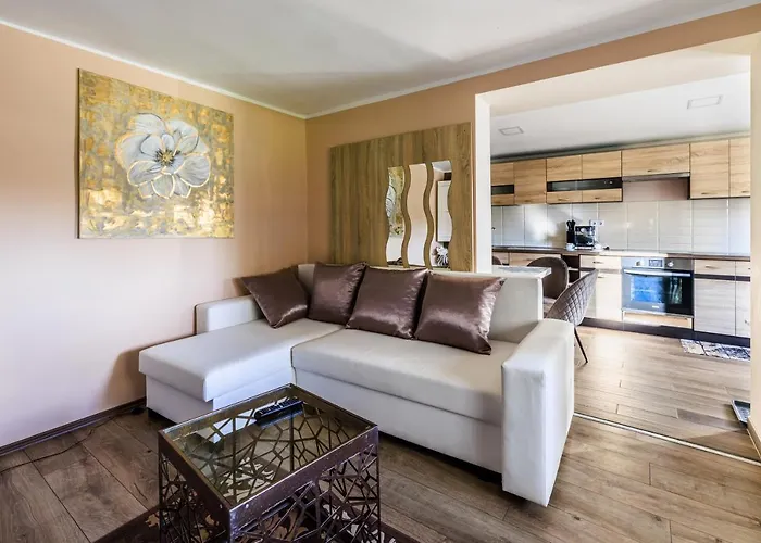 Fekete Orchidea דירה *